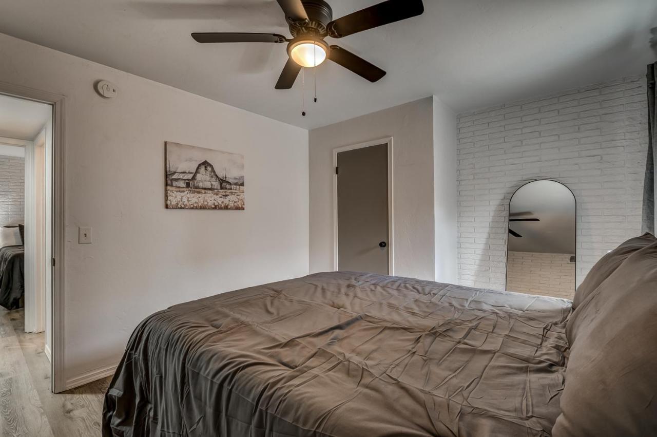 Lavish Style 2Br In Stillwater With Free Parking And Wifi Exterior photo