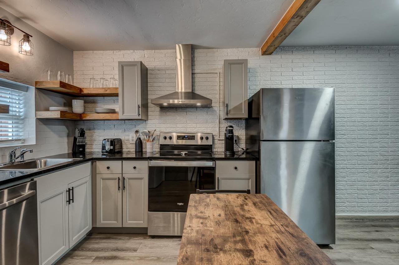 Lavish Style 2Br In Stillwater With Free Parking And Wifi Exterior photo